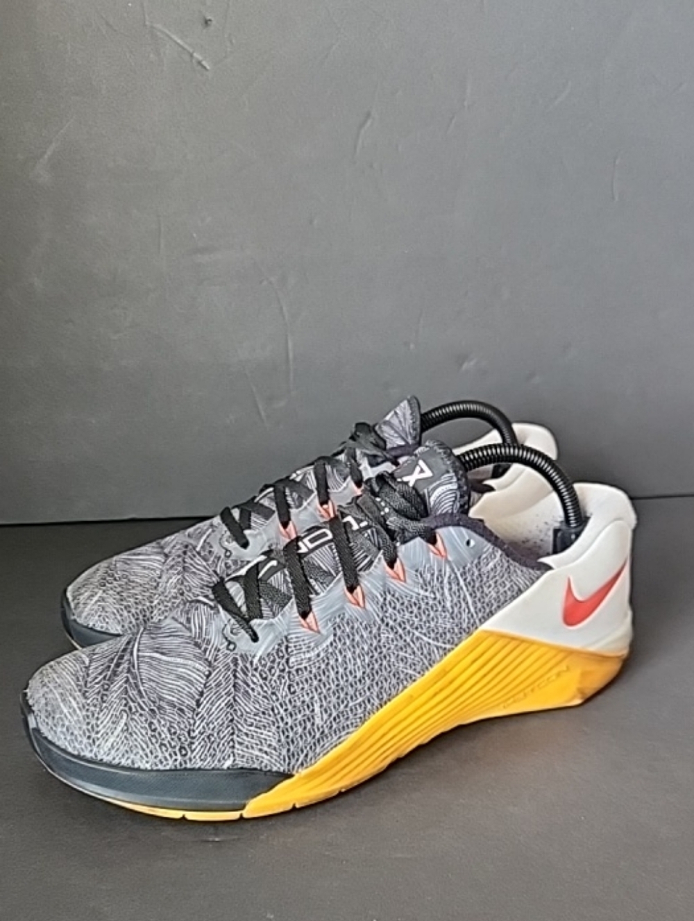 Nike Metcon 5 Womens Training Shoes Grey Yellow White AO2982-081 Size 10.5